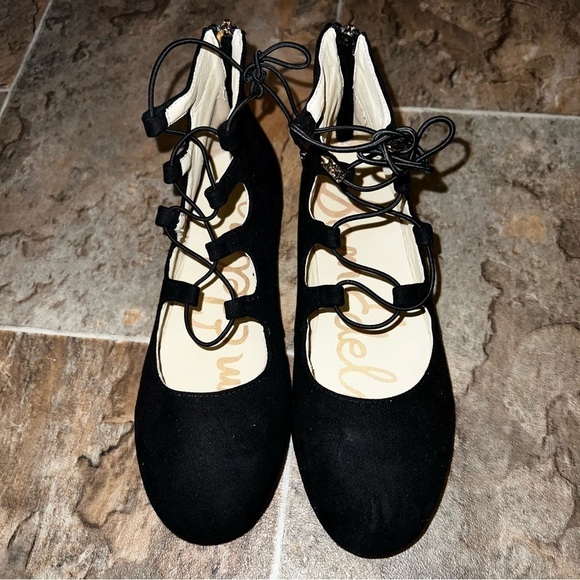 Sam Edelman Felicia Stella Embroidered Floral Black Lace Up Flats Size 5 - Picture 2 of 11